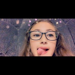 Meet your Posher, Kaya